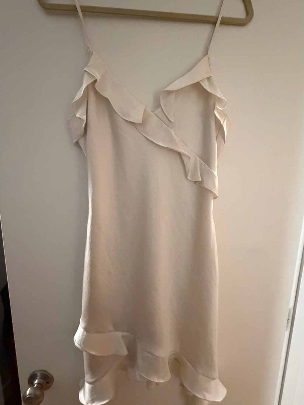 Wilfred Cream Ruffle Slip Dress satin